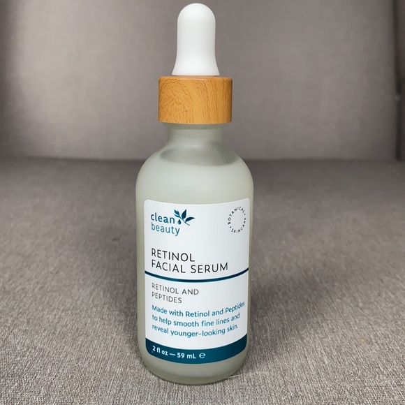 Clean Beauty Retinol Facial Serum with Peptides - Picture 3 of 6